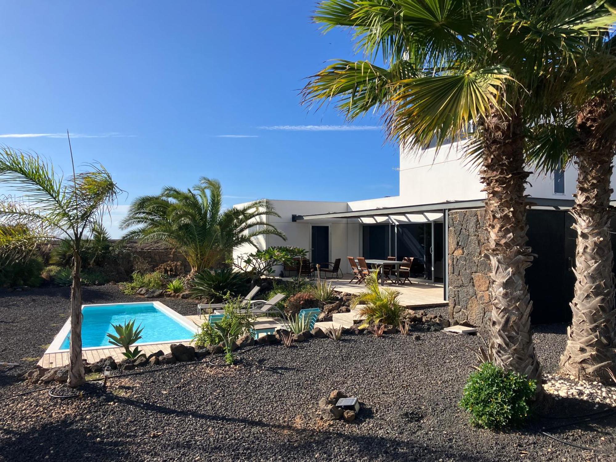 Majanicho Rock - Villa With Heated Pool 拉哈雷斯 外观 照片