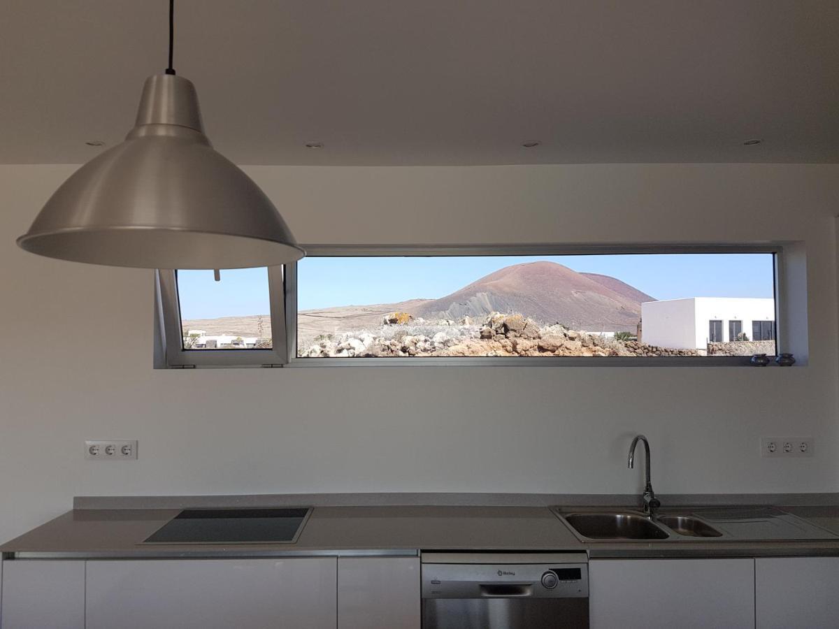 Majanicho Rock - Villa With Heated Pool 拉哈雷斯 外观 照片